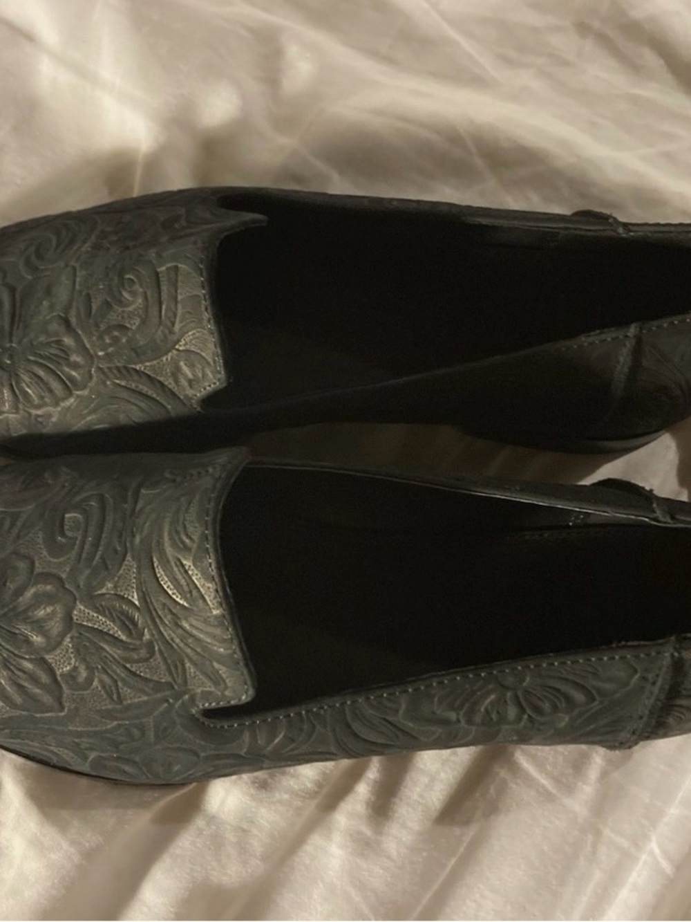 Frye Kenzie Venetian Leather Loafer, Womenโs size 10
